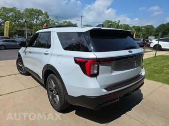 2026 Ford Explorer ST-Line - miniatura 2
