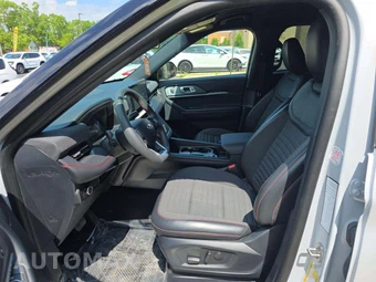 2026 Ford Explorer ST-Line - miniatura 6