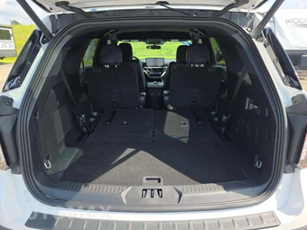 2026 Ford Explorer Tremor - miniatura 12