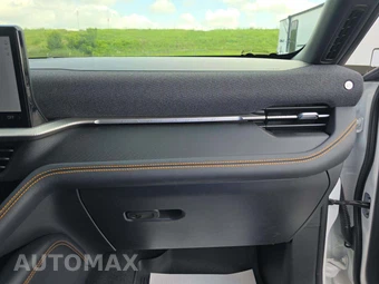 2026 Ford Explorer Tremor - miniatura 17