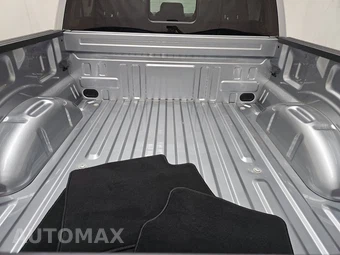 2026 Ford F-150 Hybrid LARIAT Crew Cab Short Bed - miniatura 16