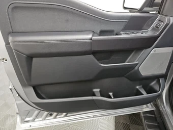 2026 Ford F-150 Hybrid LARIAT Crew Cab Short Bed - miniatura 9