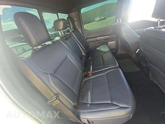 2026 Ford F-150 LARIAT Crew Cab Medium Bed - miniatura 16