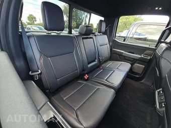 2026 Ford F-150 LARIAT Crew Cab Short Bed - miniatura 16