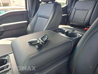 2026 Ford F-150 LARIAT Crew Cab Short Bed - miniatura 8