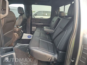2026 Ford F-150 LARIAT Crew Cab Short Bed - miniatura 19