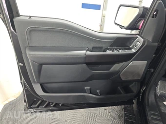 2026 Ford F-150 LARIAT Crew Cab Short Bed - miniatura 9
