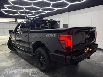 2026 Ford F-150 LARIAT Crew Cab Short Bed - miniatura 3