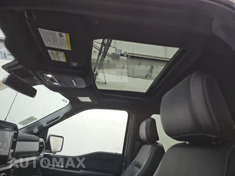 2026 Ford F-150 LARIAT Crew Cab Short Bed - miniatura 19