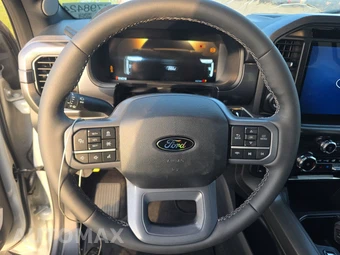 2026 Ford F-150 LARIAT Crew Cab Short Bed - miniatura 10