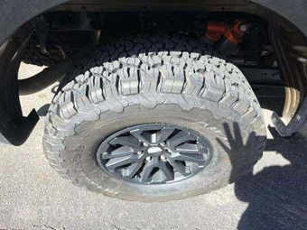 2026 Ford F-150 Raptor Crew Cab Short Bed - miniatura 24