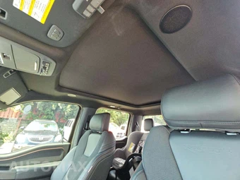 2026 Ford F-150 Raptor Crew Cab Short Bed - miniatura 11