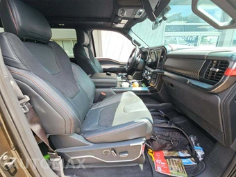 2026 Ford F-150 Raptor Crew Cab Short Bed - miniatura 17