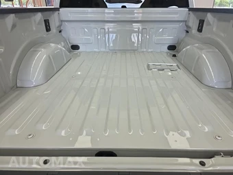 2026 Ford F-150 Raptor Crew Cab Short Bed - miniatura 13