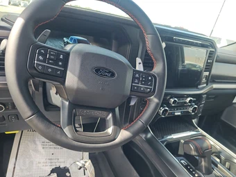 2026 Ford F-150 Raptor Crew Cab Short Bed - miniatura 10