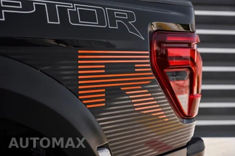 2026 Ford F-150 Raptor Crew Cab Short Bed - miniatura 13