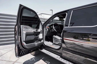 2026 Ford F-150 Raptor Crew Cab Short Bed - miniatura 35