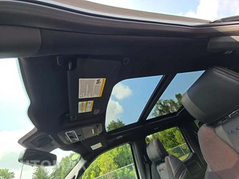 2026 Ford F-150 Raptor Crew Cab Short Bed - miniatura 8