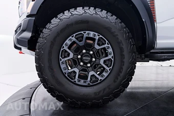 2026 Ford F-150 Raptor Crew Cab Short Bed - miniatura 3