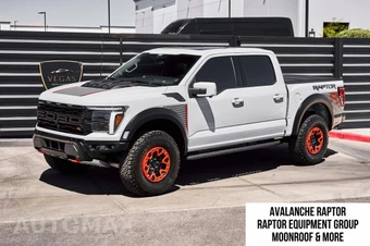 2026 Ford F-150 Raptor Crew Cab Short Bed - miniatura 1