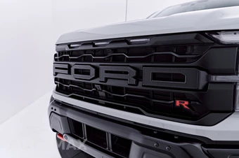 2026 Ford F-150 Raptor Crew Cab Short Bed - miniatura 26