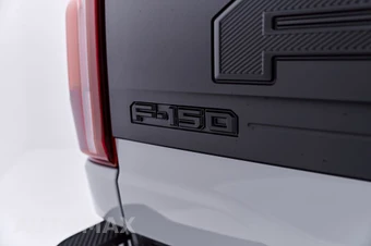 2026 Ford F-150 Raptor Crew Cab Short Bed - miniatura 39