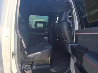 2026 Ford F-150 Raptor Crew Cab Short Bed - miniatura 13