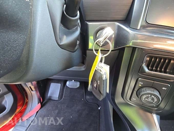 2026 Ford F-150 STX Crew Cab Short Bed - miniatura 8