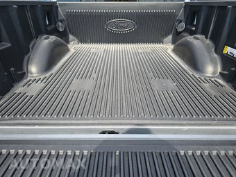 2026 Ford F-150 STX Crew Cab Short Bed - miniatura 16