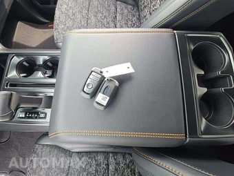 2026 Ford F-150 Tremor Crew Cab Short Bed - miniatura 8