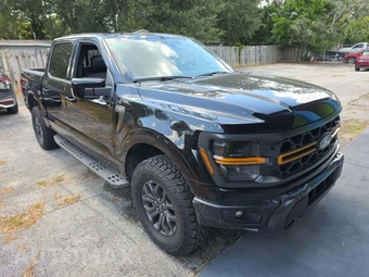 2026 Ford F-150 Tremor Crew Cab Short Bed - miniatura 4