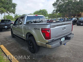 2026 Ford F-150 XLT Crew Cab Short Bed - miniatura 2