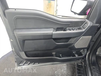 2026 Ford F-150 XLT Crew Cab Short Bed - miniatura 9