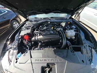 2026 Ford Mustang EcoBoost Coupe - miniatura 15