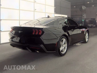 2026 Ford Mustang EcoBoost Coupe - miniatura 4