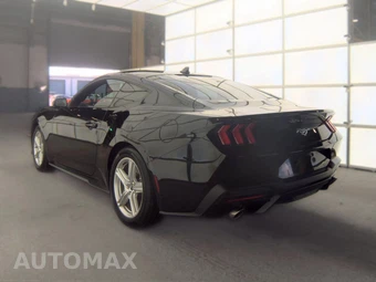 2026 Ford Mustang EcoBoost Coupe - miniatura 6