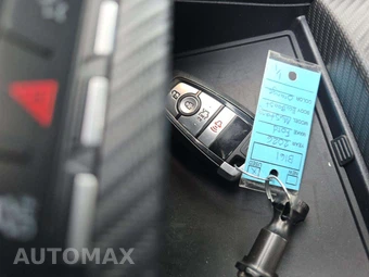 2026 Ford Mustang EcoBoost Coupe – miniatura 8