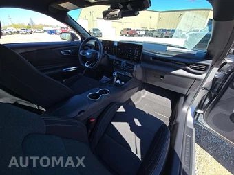 2026 Ford Mustang EcoBoost Coupe - miniatura 15