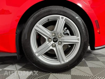 2026 Ford Mustang EcoBoost Coupe - miniatura 37