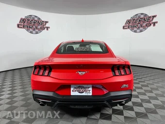 2026 Ford Mustang EcoBoost Coupe - miniatura 6