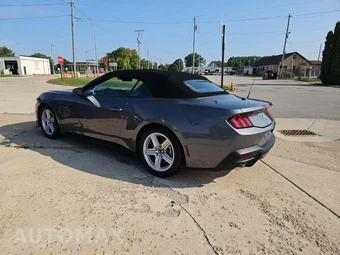 2026 Ford Mustang EcoBoost Premium Convertible - miniatura 2