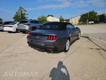 2026 Ford Mustang EcoBoost Premium Convertible - miniatura 3