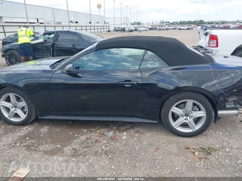 2026 Ford Mustang EcoBoost Premium Convertible - miniatura 16