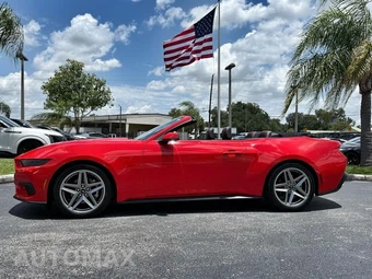 2026 Ford Mustang EcoBoost Premium Convertible - miniatura 3