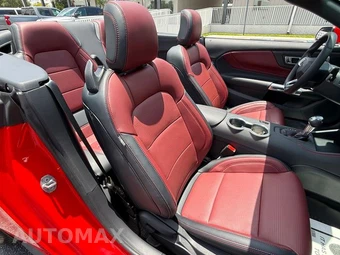 2026 Ford Mustang EcoBoost Premium Convertible - miniatura 4