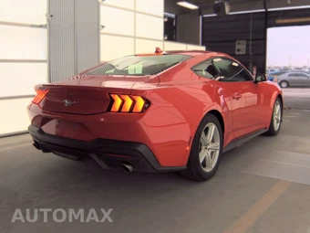 2026 Ford Mustang EcoBoost Premium Coupe - miniatura 4