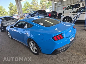 2026 Ford Mustang EcoBoost Premium Coupe - miniatura 6