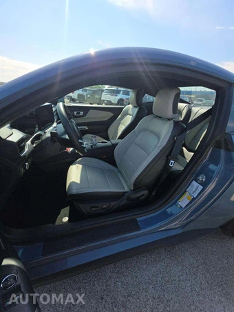2026 Ford Mustang EcoBoost Premium Coupe - miniatura 3