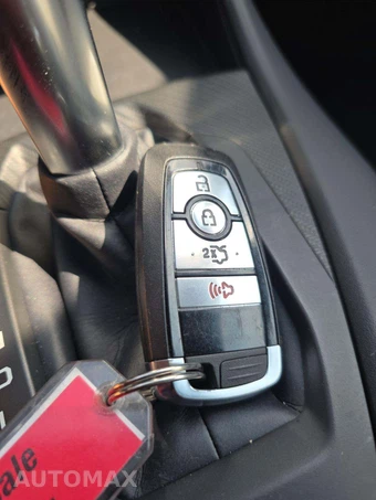 2026 Ford Mustang EcoBoost Premium Coupe - miniatura 5