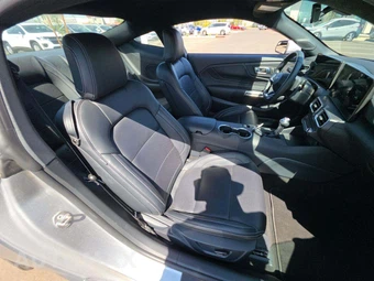 2026 Ford Mustang EcoBoost Premium Coupe - miniatura 15
